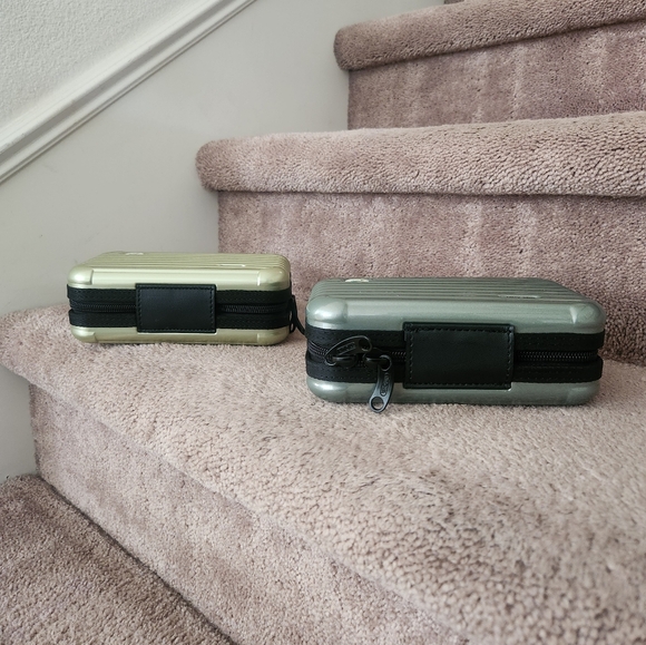 SET OF 2 Rimowa X EVA Air Amenity Cases - Picture 8 of 8